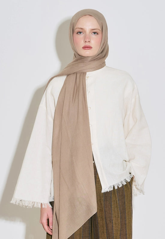 Taupe